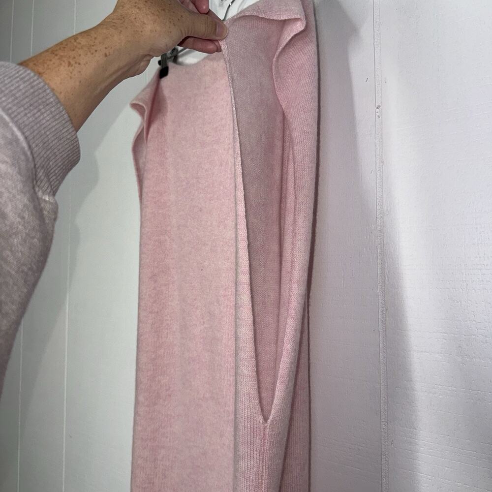 In Cashmere Women’s Pink Scarf Wrap Shawl 20x34 - Picture 3 of 4